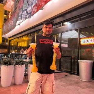 Meet your Posher, Armando